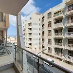 Luxurious And Spacious With Bbq סיינט פול ביי