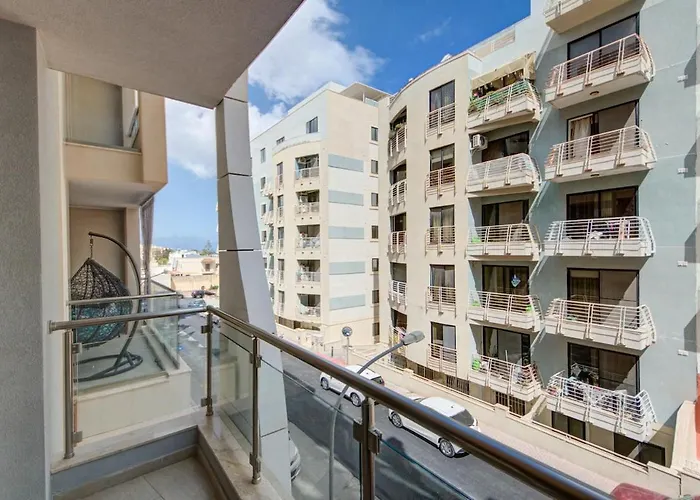 Luxurious And Spacious With Bbq San Pawl il-Baħar